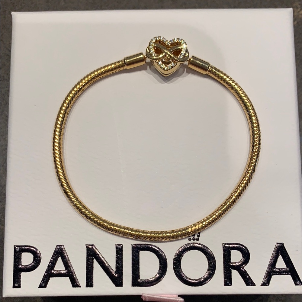 Pandora Sparkling Infinity Heart Snake Chain Bracelet ✨ NEW